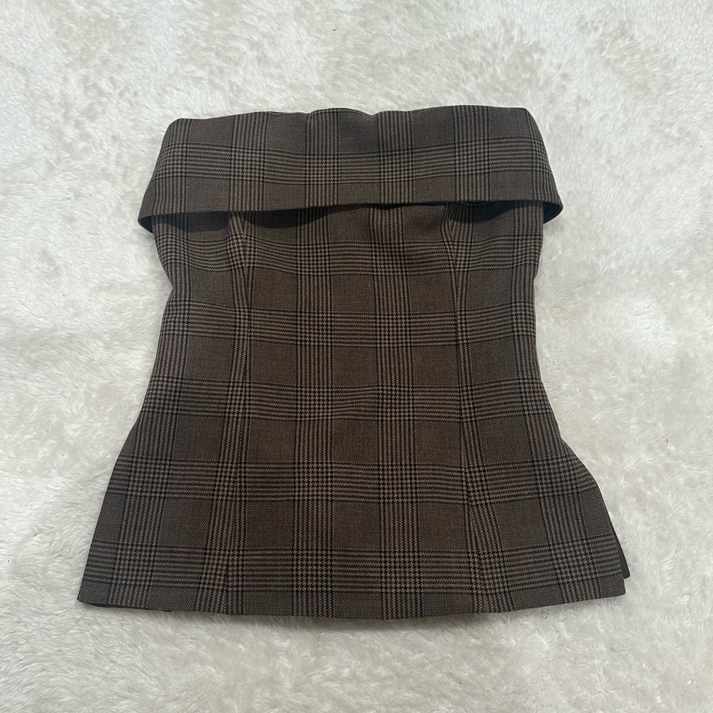 Aritzia Babaton Plaid Element Top